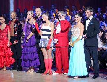 نايا تفوز بجدارة كأس  Dancing with the Stars